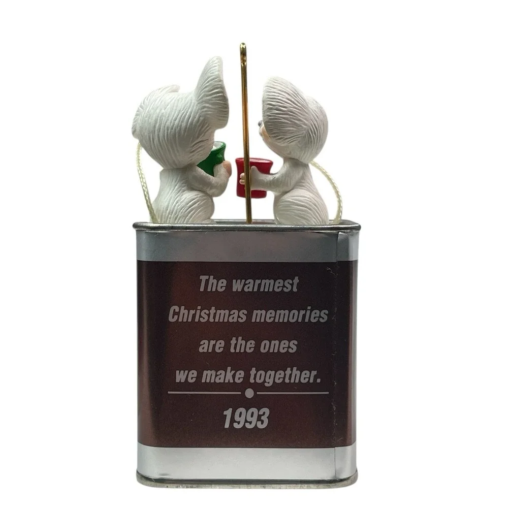 Hallmark Keepsake Ornament 1993 Warm & Special Friends Hershey's‎ Cocoa Mice Tin
